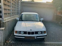 Weiß Gebraucht 1990 BMW 524 Limousine | 3.800 €