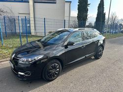 Schwarz Gebraucht 2014 Renault Mégane GrandTour Bose Edition Kombi | 6.900 € (Fairer Preis)