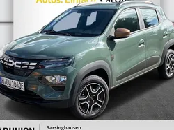 Grün Gebraucht 2023 Dacia Spring Extreme Kleinwagen | 15.960 € (Fairer Preis)