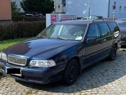Blau Gebraucht 1997 Volvo V70 Kombi | 1.500 €