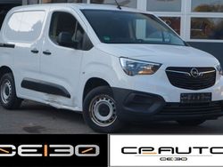 Weiß Gebraucht 2021 Opel Combo Selection Van / Kleinbus | 8.499 €
