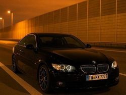 Schwarz Gebraucht 2007 BMW 325 Cabrio | 8.500 €