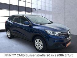 Blau Gebraucht 2017 Renault Kadjar Life SUV | 9.190 € (Fairer Preis)