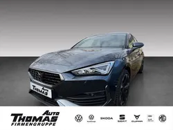 Grau Gebraucht 2024 Seat Leon Basis Limousine | 28.380 € (Fairer Preis)