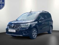 Schwarz (black pearlschwarz metallic (schwarz)) Gebraucht 2024 Renault Kangoo Komfort Van / Kleinbus | 28.990 € (Etwas zu teuer)