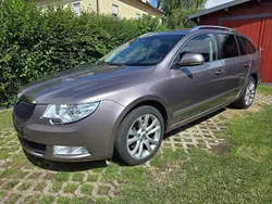 Andere außenfarben Gebraucht 2013 Skoda Superb Elegance Kombi | 7.980 € (Fairer Preis)