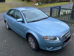 Blau Gebraucht 2006 Audi A4 Limousine | 3.950 € (Fairer Preis)