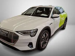 Weiß Gebraucht 2021 Audi e-tron SUV | 23.248 € (Guter Preis)