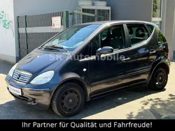 Schwarz Gebraucht 2002 Mercedes A140 Avantgarde Van / Kleinbus | 1.990 € (Fairer Preis)