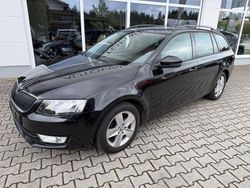 Schwarz Gebraucht 2013 Skoda Octavia Ambition Kombi | 6.999 € (Guter Preis)