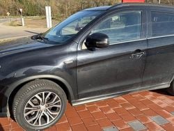 Schwarz Gebraucht 2017 Mitsubishi ASX Edition SUV | 9.900 € (Fairer Preis)