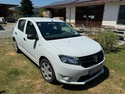 Weiß Gebraucht 2014 Dacia Sandero Kleinwagen | 4.500 € (Fairer Preis)