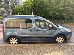 Blau Gebraucht 2009 Peugeot Partner Tepee Family Van / Kleinbus | 4.000 € (Superpreis)
