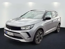 Lack grau artense/metallic kla Gebraucht 2024 Opel Grandland X Ultimate SUV | 24.490 € (Fairer Preis)