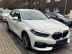 Weiß Gebraucht 2021 BMW 116 Comfort Edition Kleinwagen | 16.399 € (Fairer Preis)