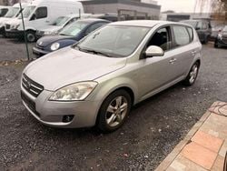 Silber Gebraucht 2008 Kia Ceed EX Kleinwagen | 1.200 € (Superpreis)