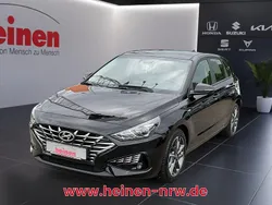 Schwarz Gebraucht 2023 Hyundai i30 Trend Limousine | 16.399 € (Fairer Preis)