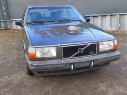 Grau Gebraucht 1989 Volvo 740 Limousine | 8.000 €