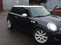 Schwarz Gebraucht 2025 Mini Cooper S Kleinwagen | 5.200 €