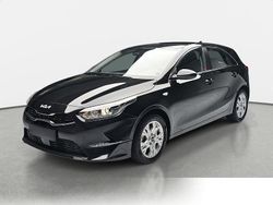 Metallic Gebraucht 2024 Kia Ceed Vision | 23.460 € (Superpreis)