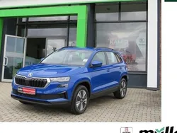 Blau (energyblau) Gebraucht 2024 Skoda Karoq Ambition SUV | 31.990 € (Superpreis)