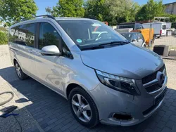 Silber Gebraucht 2017 Mercedes V250 Edition Van / Kleinbus | 34.799 € (Fairer Preis)