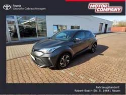 Grau Gebraucht 2023 Toyota C-HR Team SUV | 28.290 € (Etwas zu teuer)