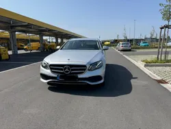 Grau Gebraucht 2020 Mercedes E300 Kombi | 25.500 € (Fairer Preis)