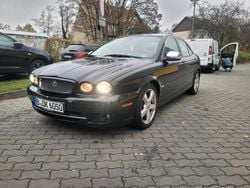 Schwarz Gebraucht 2008 Jaguar X-type Limousine | 3.900 €