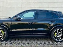 Schwarz Gebraucht 2021 Porsche Cayenne SUV | 55.900 € (Guter Preis)
