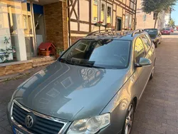 Braun Gebraucht 2007 VW Passat Kombi | 1.800 € (Guter Preis)