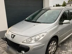 Silber Gebraucht 2008 Peugeot 307 Kombi | 2.800 € (Etwas zu teuer)