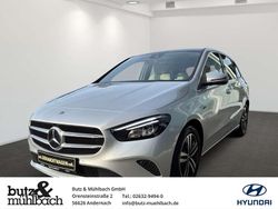 Silber Gebraucht 2021 Mercedes B250e Van / Kleinbus | 24.980 € (Guter Preis)