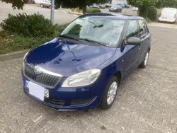 Blau Gebraucht 2013 Skoda Fabia Cool Edition Limousine | 4.100 € (Guter Preis)