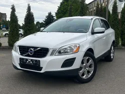 Weiß Gebraucht 2013 Volvo XC60 Momentum SUV | 8.650 €