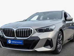Grau Neu 2025 BMW 520 Kombi | 61.990 € (Guter Preis)