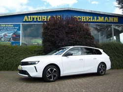 Weiß Gebraucht 2024 Opel Astra Edition Kombi | 22.770 € (Guter Preis)