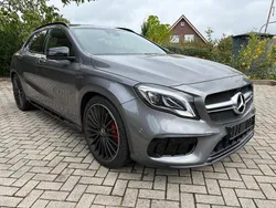 Grau Gebraucht 2019 Mercedes GLA45 AMG AMG SUV | 34.391 € (Fairer Preis)