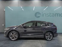 Schwarz Gebraucht 2025 Skoda Enyaq iV Loft SUV | 37.949 € (Guter Preis)