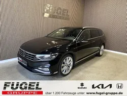 Deep black perleffekt Gebraucht 2022 VW Passat R-line Kombi | 31.899 € (Teuer)