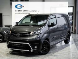 Grau Gebraucht 2022 Toyota Proace Van / Kleinbus | 21.999 € (Superpreis)