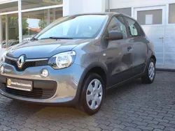 Grau Gebraucht 2017 Renault Twingo Life Kleinwagen | 9.400 € (Fairer Preis)