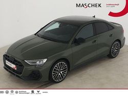 Distriktgrün Gebraucht 2024 Audi S3 Design Limousine | 52.888 €