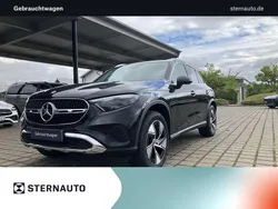 Metalliclack obsidianschwarz Gebraucht 2024 Mercedes GLC300e SUV | 54.980 € (Superpreis)