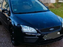 Blau Gebraucht 2005 Ford Focus Limousine | 1.550 € (Guter Preis)