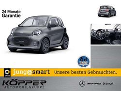Grau Gebraucht 2023 Smart ForTwo Electric Drive Exclusive Kleinwagen | 16.998 € (Etwas zu teuer)