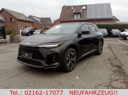 Schwarz Neu 2025 Toyota bZ4X SUV | 41.139 € (Etwas zu teuer)