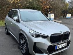 Silber Gebraucht 2023 BMW iX1 M Sport SUV | 37.000 € (Guter Preis)