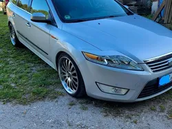 Silber Gebraucht 2010 Ford Mondeo Ghia Kombi | 8.500 € (Teuer)