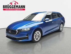 Blau Gebraucht 2025 Skoda Octavia Selection Kombi | 30.990 € (Guter Preis)